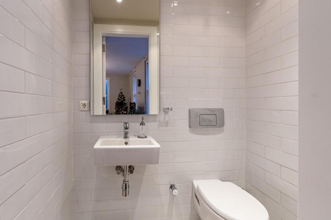 Mesmerizing Flat With Bosphorus View In Beyoglu Lejlighed Istanbul Eksteriør billede