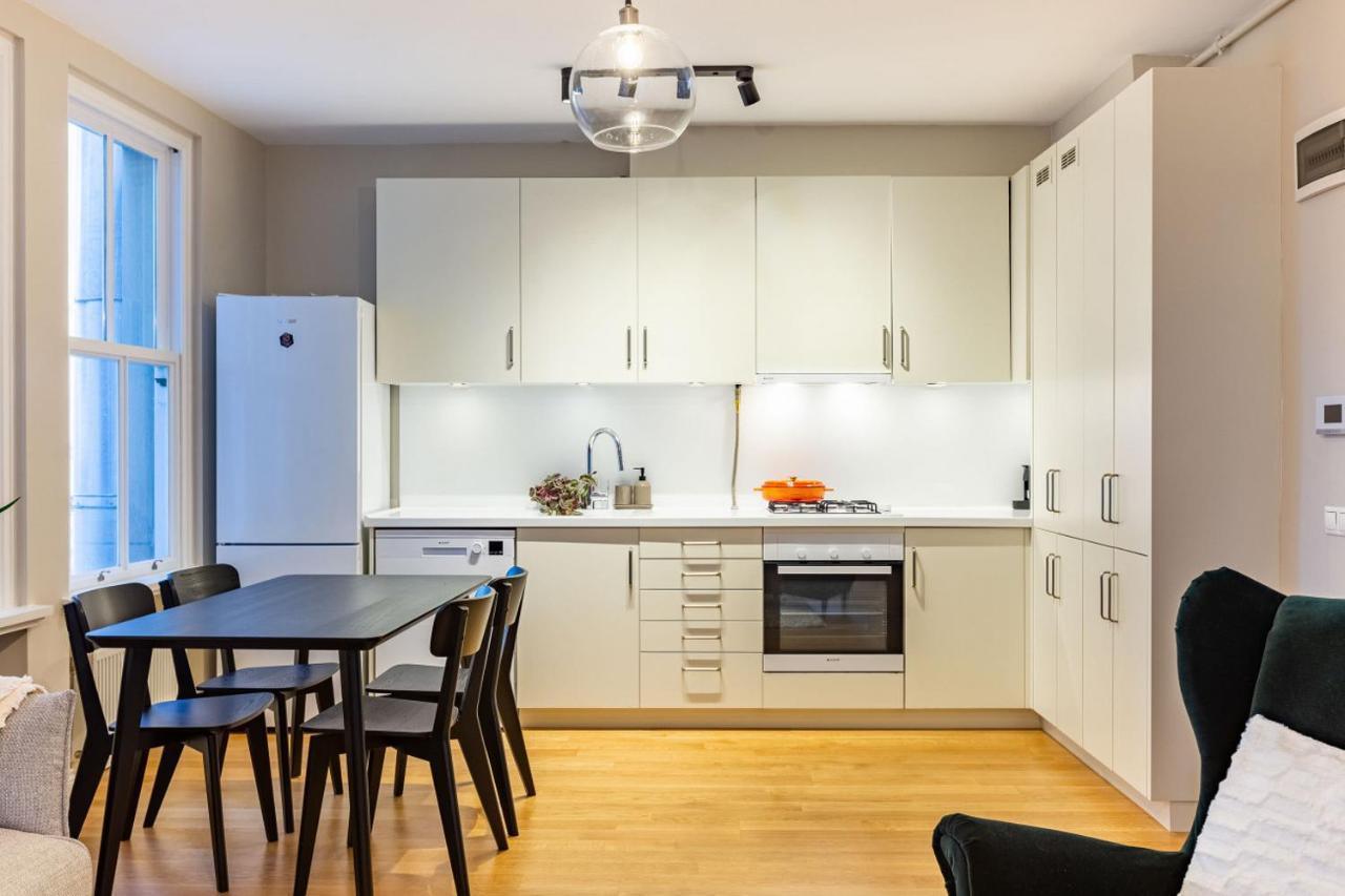 Mesmerizing Flat With Bosphorus View In Beyoglu Lejlighed Istanbul Eksteriør billede