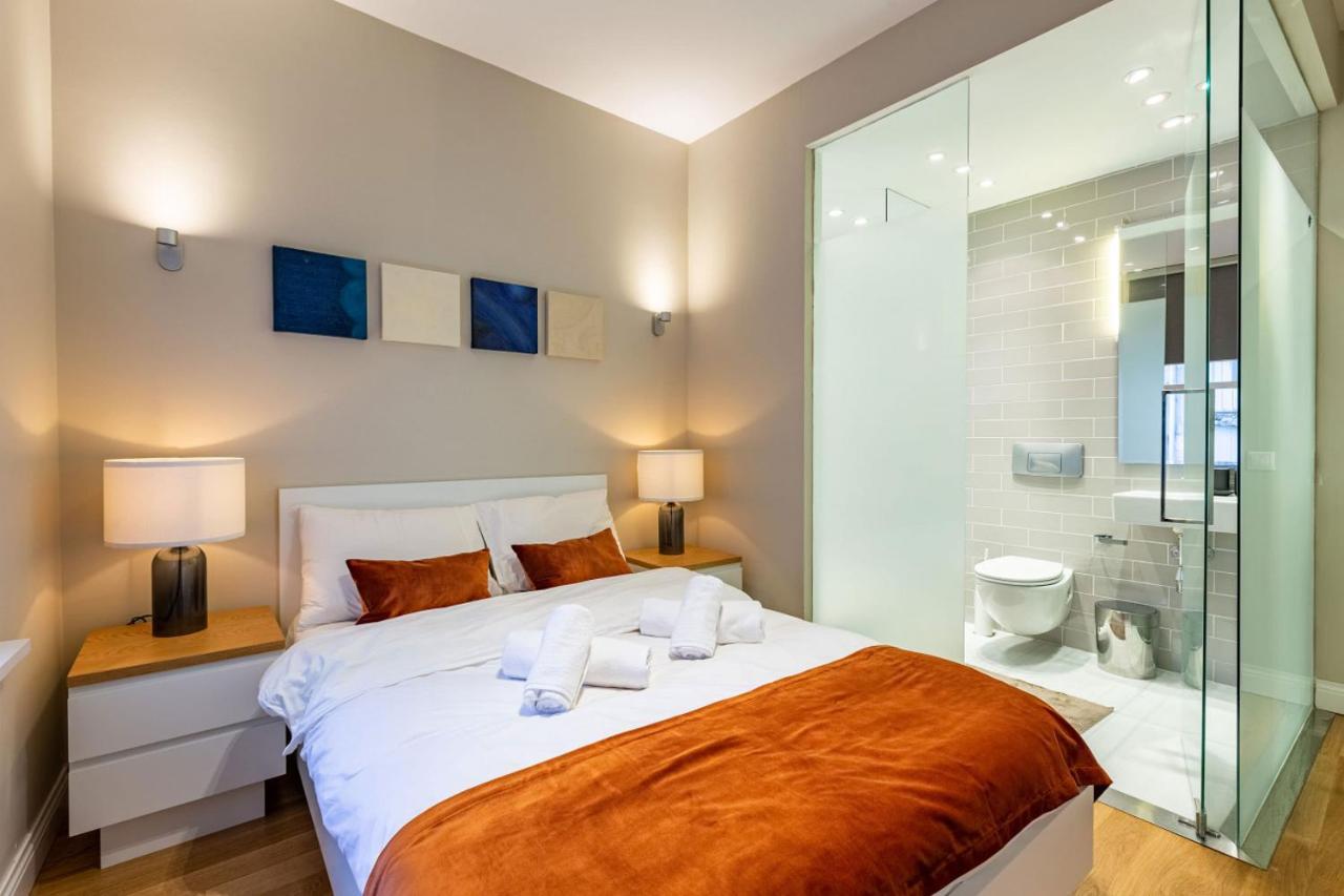 Mesmerizing Flat With Bosphorus View In Beyoglu Lejlighed Istanbul Eksteriør billede